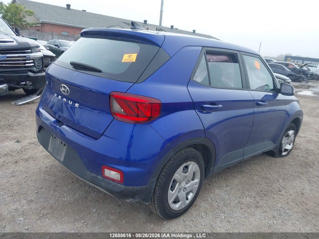 KMHRB8A31MU130033 Hyundai Venue Se