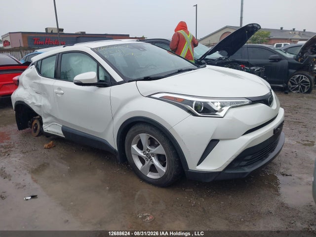 Toyota C-hr Xle/xle Premium 2018 NMTKHMBX8JR007987 main image