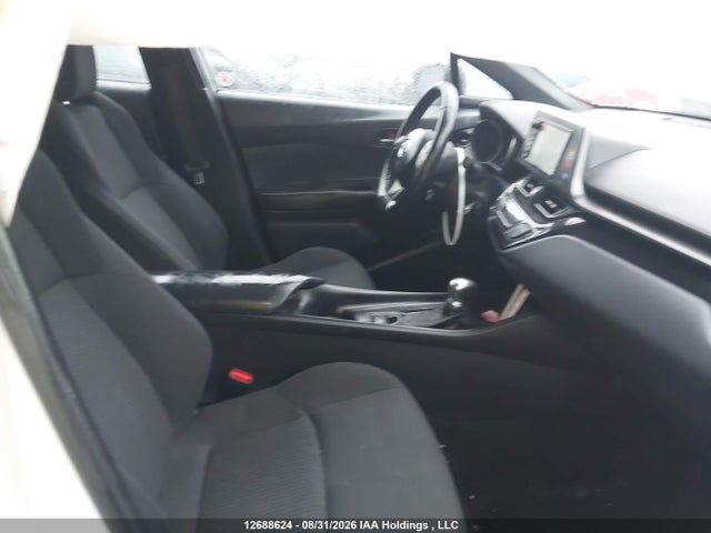 Продажа на аукционе авто 2018 Toyota C-hr Xle/xle Premium, vin: NMTKHMBX8JR007987, номер лота: 12688624