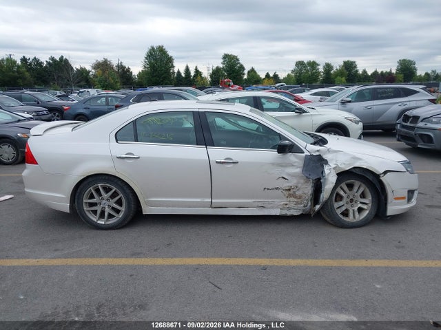 12688671 :رقم المزاد ، 3FAHP0CGXBR136216 vin ، 2011 Ford Fusion Sel مزاد بيع
