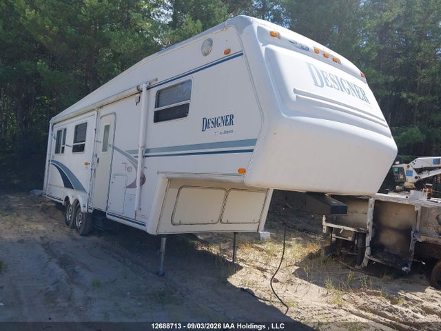 12688713 :رقم المزاد ، 1UJCJ02R8Y1K50131 vin ، 2000 Jayco Jayco مزاد بيع