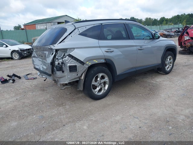 KM8JBCAE3NU161433 Hyundai Tucson Preferred Awd