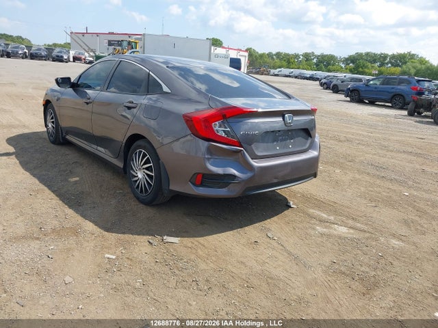 Продажа на аукционе авто 2018 Honda Civic Lx, vin: 2HGFC2F54JH021920, номер лота: 12688776