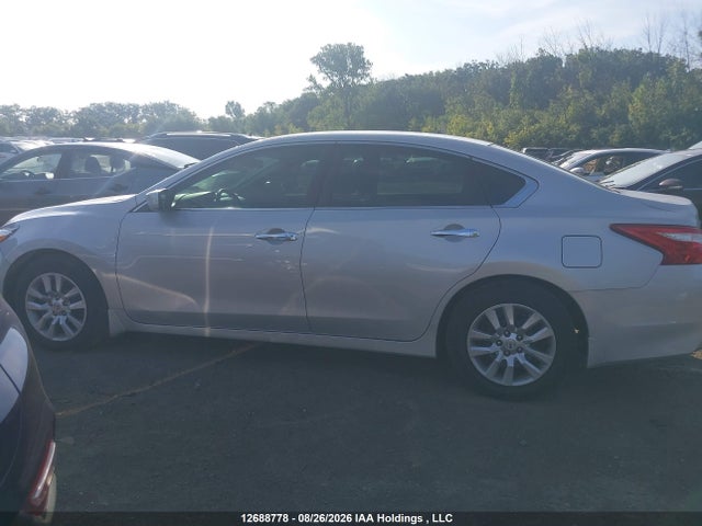 Продажа на аукционе авто 2016 Nissan Altima 2.5/s/sv/sl/sr, vin: 1N4AL3AP0GN319605, номер лота: 12688778