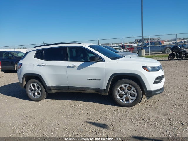 3C4NJDBN1ST618615 Jeep Compass Latitude