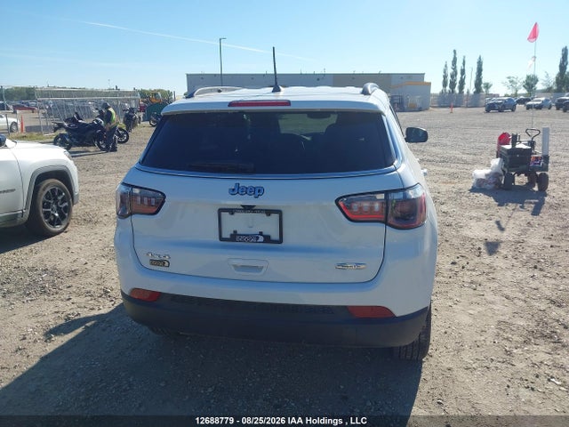 3C4NJDBN1ST618615 Jeep Compass Latitude