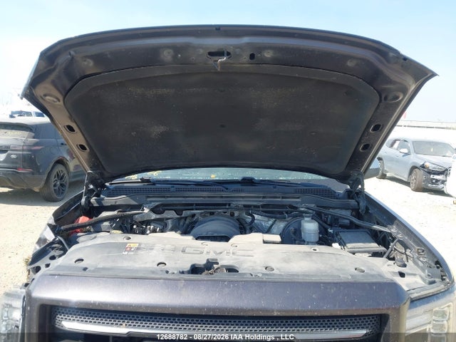 3GTU2VEJ3FG371104 GMC Sierra K1500 Slt