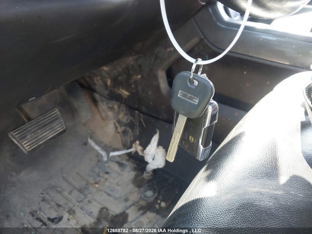3GTU2VEJ3FG371104 GMC Sierra K1500 Slt