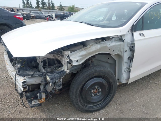 2015 Ford Fusion Titanium მანქანა იყიდება აუქციონზე, vin: 3FA6P0D97FR270629, აუქციონის ნომერი: 12688790