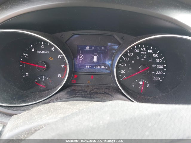 KIA SEDONA LX 2017 KNDMB5C11H6322670 Image 7