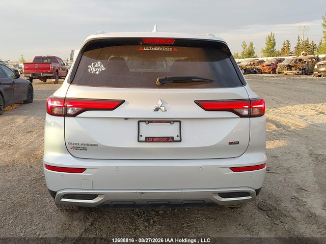 JA4J4VA82RZ608910 Mitsubishi Outlander Se/black Edition/ralliart