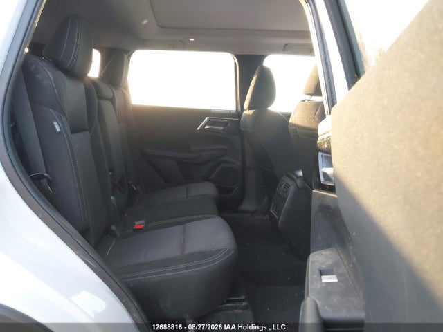 JA4J4VA82RZ608910 Mitsubishi Outlander Se/black Edition/ralliart