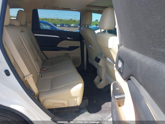 Продажа на аукционе авто 2014 Toyota Highlander Hybrid Xle, vin: 5TDJCRFH1ES005158, номер лота: 12688850