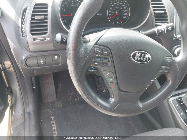 Продажа на аукционе авто 2017 Kia Forte Ex/ex Luxury/ex+/lx/lx+, vin: 3KPFL4A76HE061666, номер лота: 12688862