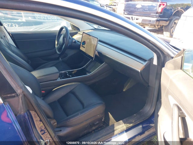 2020 Tesla Model 3 მანქანა იყიდება აუქციონზე, vin: 5YJ3E1EA5LF786275, აუქციონის ნომერი: 12688870