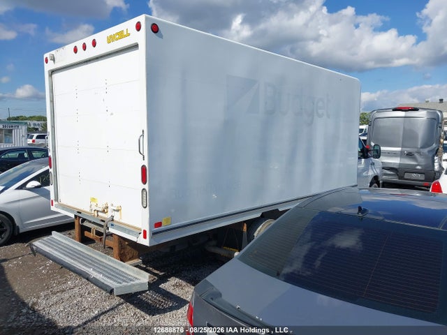 Ford Econoline E450 Super Duty Cutaway Van 2019 1FDXE4FS0KDC23467 Image 4