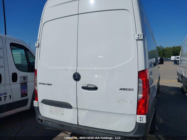 Mercedes-Benz Sprinter 2500 2025 W1Y4KCHY1SP798263 Image 16