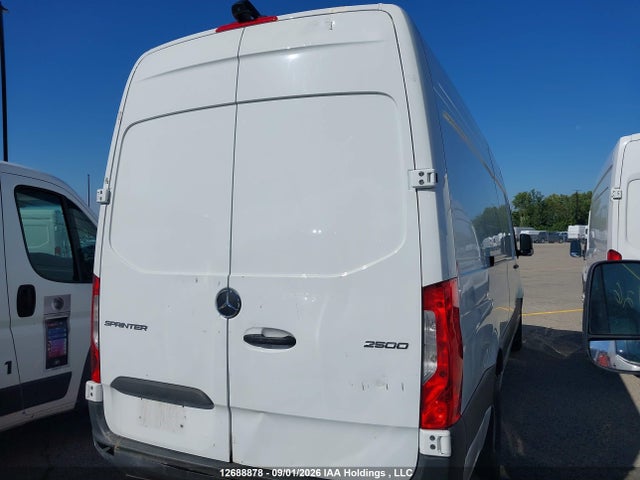 Mercedes-Benz Sprinter 2500 2025 W1Y4KCHY1SP798263 Image 4