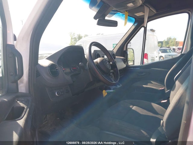 Mercedes-Benz Sprinter 2500 2025 W1Y4KCHY1SP798263 Image 5