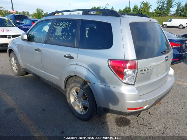 12688881 :رقم المزاد ، JF2SHCBC5BH705523 vin ، 2011 Subaru Forester 2.5x مزاد بيع