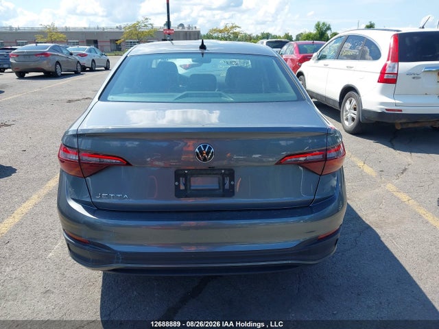 3VWEM7BU0RM067045 Volkswagen JETTA SE
