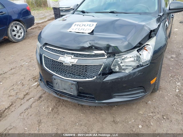1G1PE5SB2E7355240 Chevrolet CRUZE LT