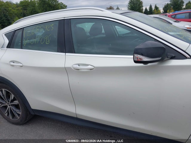 Продаж на аукціоні авто 2017 Infiniti Qx30 Luxury/premium/sport, vin: SJKCH5CR5HA017098, номер лоту: 12688923