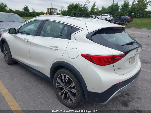 Продаж на аукціоні авто 2017 Infiniti Qx30 Luxury/premium/sport, vin: SJKCH5CR5HA017098, номер лоту: 12688923