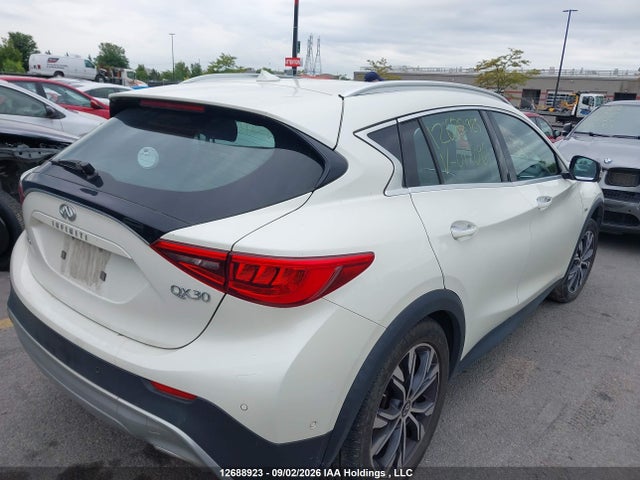 Продаж на аукціоні авто 2017 Infiniti Qx30 Luxury/premium/sport, vin: SJKCH5CR5HA017098, номер лоту: 12688923
