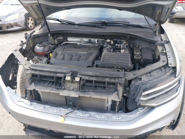 Volkswagen Tiguan 2022 3VV8B7AX7NM006885 Image 10