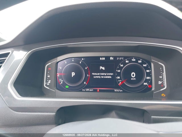 3VV8B7AX7NM006885 Volkswagen Tiguan