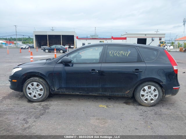 2011 Hyundai Elantra Touring Gl მანქანა იყიდება აუქციონზე, vin: KMHDB8AEXBU117161, აუქციონის ნომერი: 12669417