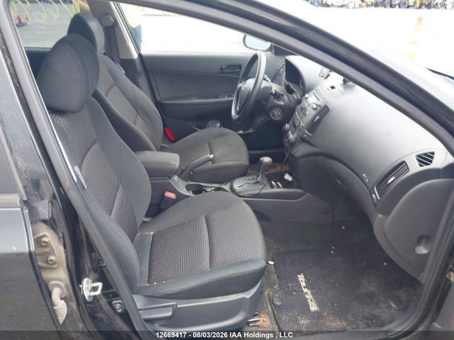 2011 Hyundai Elantra Touring Gl მანქანა იყიდება აუქციონზე, vin: KMHDB8AEXBU117161, აუქციონის ნომერი: 12669417