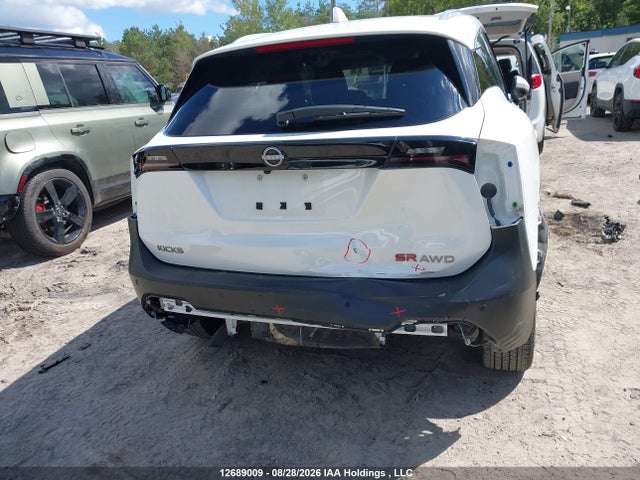 3N8AP6DD8SL343021 Nissan Kicks Sr Premium