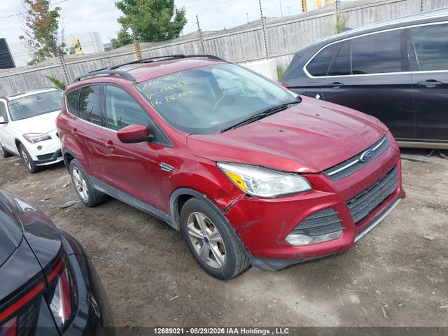 12689021 :رقم المزاد ، 1FMCU0GX6GUC16132 vin ، 2016 Ford Escape Se مزاد بيع