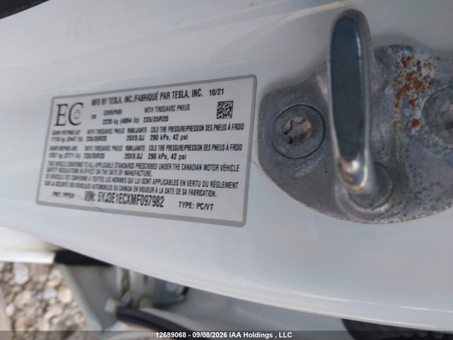 Auction sale of the 2021 Tesla Model 3 Performance, vin: 5YJ3E1ECXMF097982, lot number: 12689068