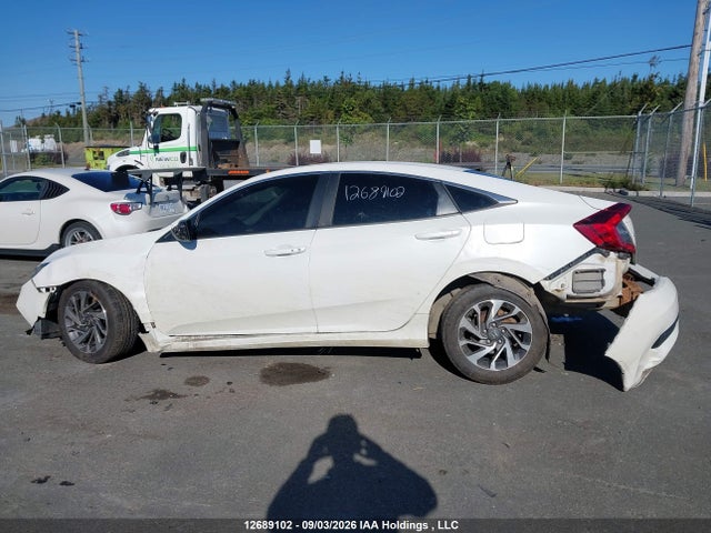 Продажа на аукционе авто 2020 Honda Civic Ex 4dr, vin: 2HGFC2F71LH006165, номер лота: 12689102