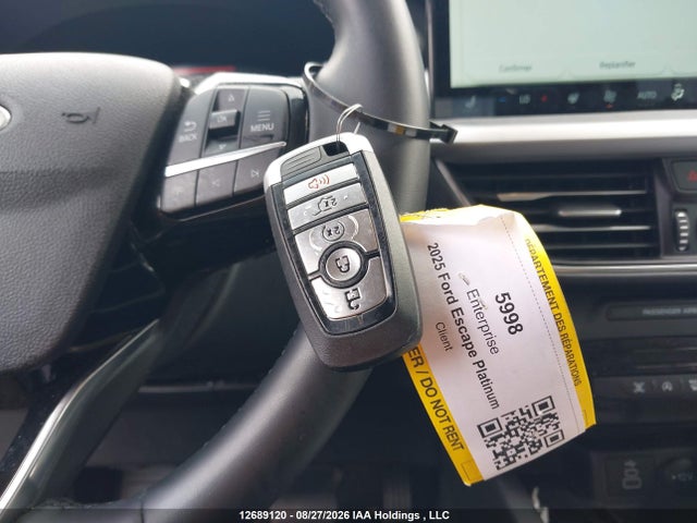1FMCU9JA2SUB24274 Ford Escape Platinum