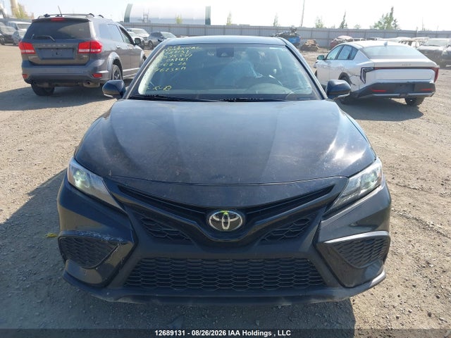 4T1G11AK3NU695541 Toyota CAMRY SE