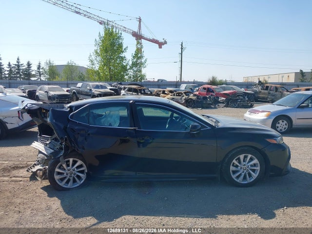 4T1G11AK3NU695541 Toyota CAMRY SE