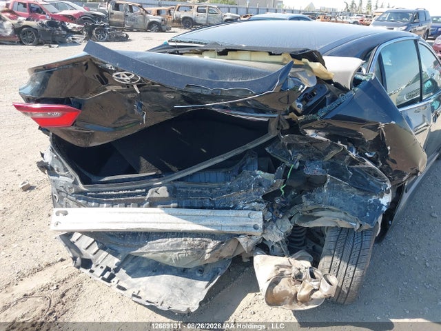 4T1G11AK3NU695541 Toyota CAMRY SE