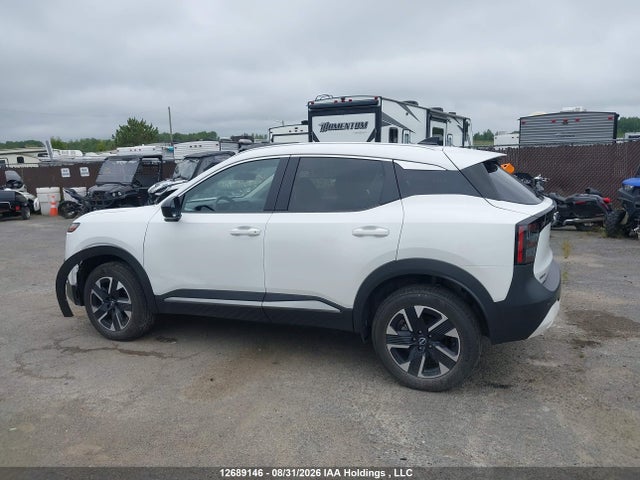 3N8AP6CB5TL317588 Nissan Kicks Sv Awd Cvt