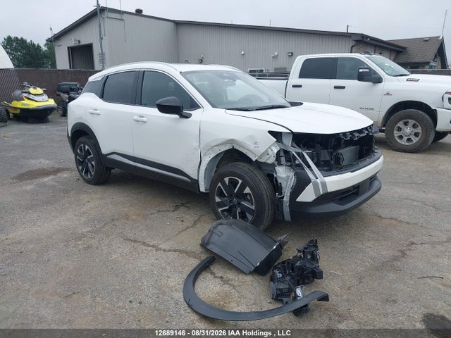 3N8AP6CB5TL317588 Nissan Kicks Sv Awd Cvt