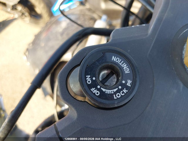 Suzuki GSX-R600 2022 JS1GN7FA4N7101186 Image 11