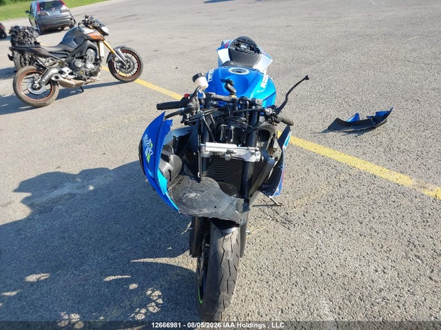 Suzuki GSX-R600 2022 JS1GN7FA4N7101186 Image 5