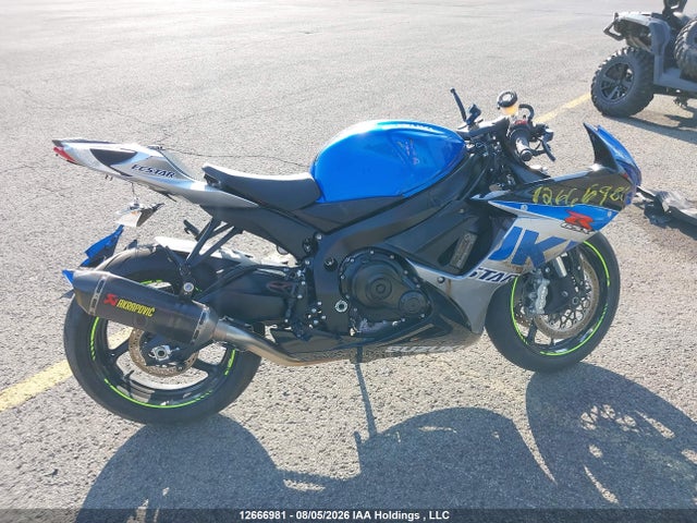 Suzuki GSX-R600 2022 JS1GN7FA4N7101186 Image 8