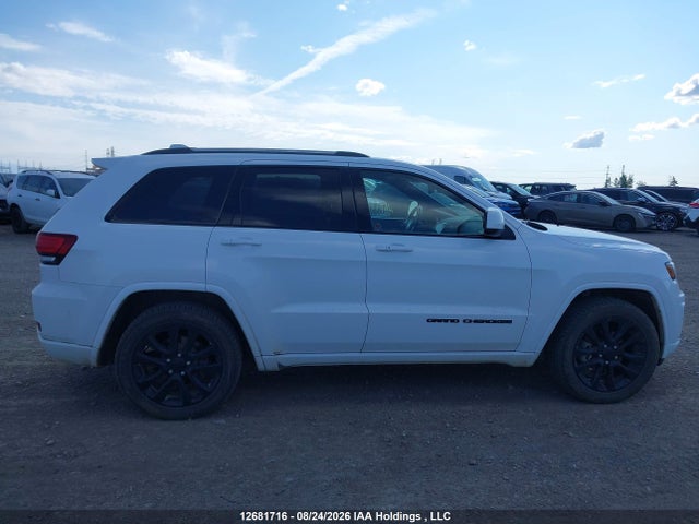 1C4RJFAG5KC823415 Jeep Grand Cherokee Laredo