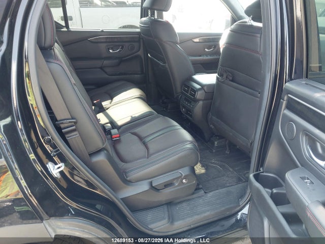 2025 Honda Pilot Black Edition მანქანა იყიდება აუქციონზე, vin: 5FNYG1H98SB504758, აუქციონის ნომერი: 12689153