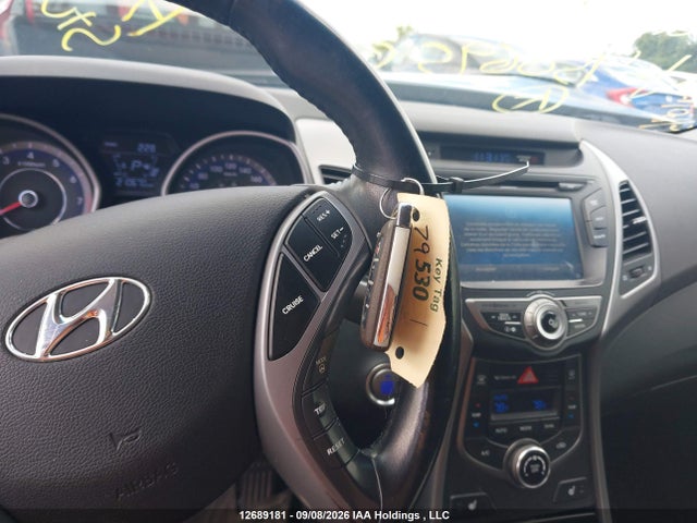 12689181 :رقم المزاد ، KMHDH4AH3FU450695 vin ، 2015 Hyundai Elantra Limited مزاد بيع