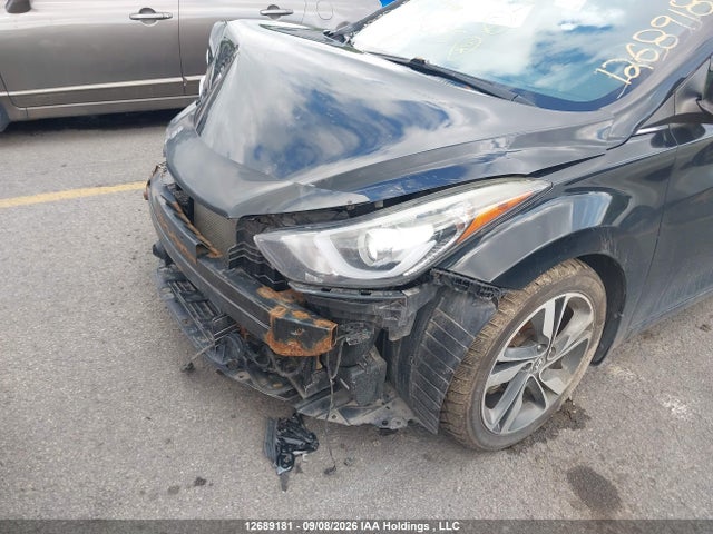 12689181 :رقم المزاد ، KMHDH4AH3FU450695 vin ، 2015 Hyundai Elantra Limited مزاد بيع
